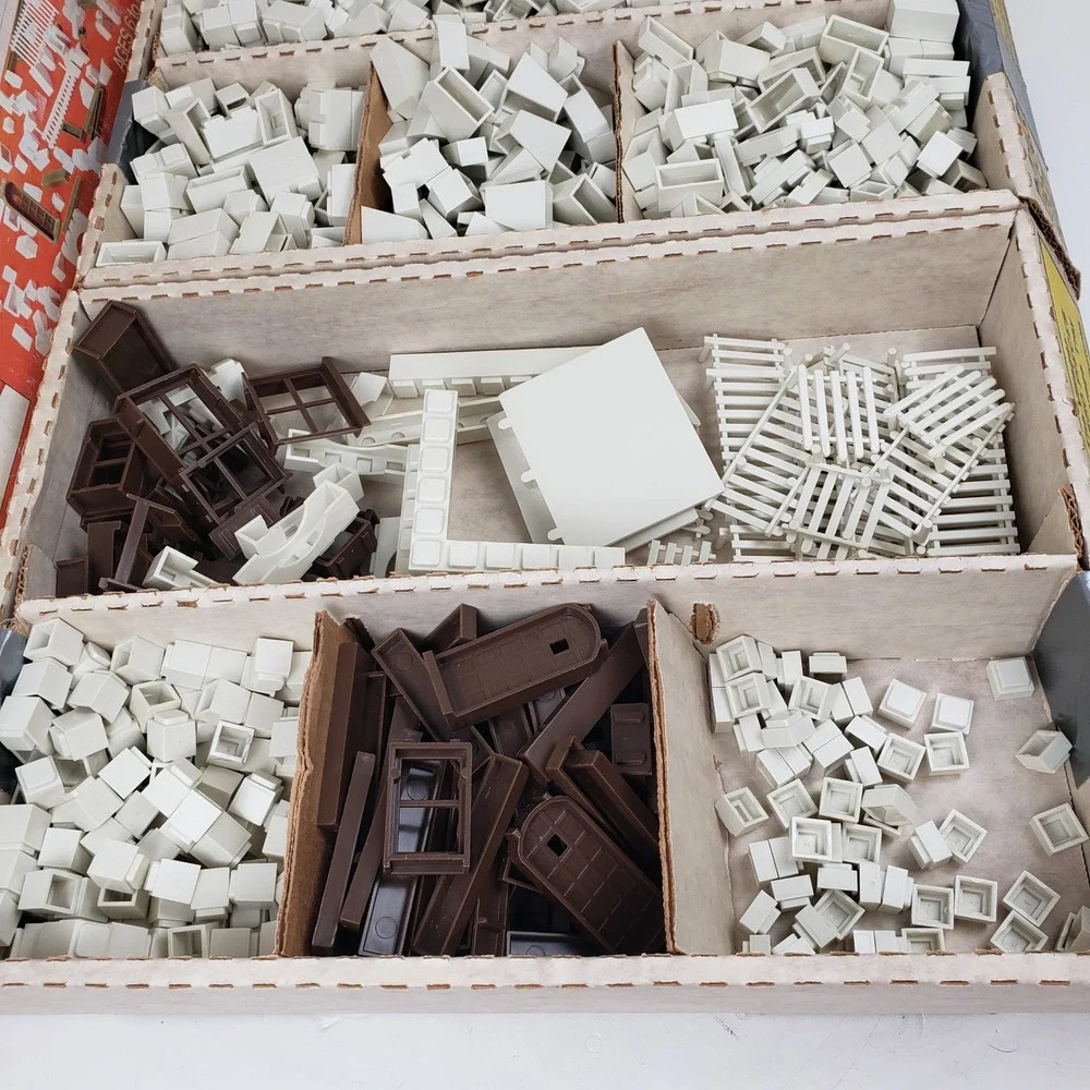 2 Boxes Vintage Block City B-1000 The Villager Plastic Building Sets Uncounted